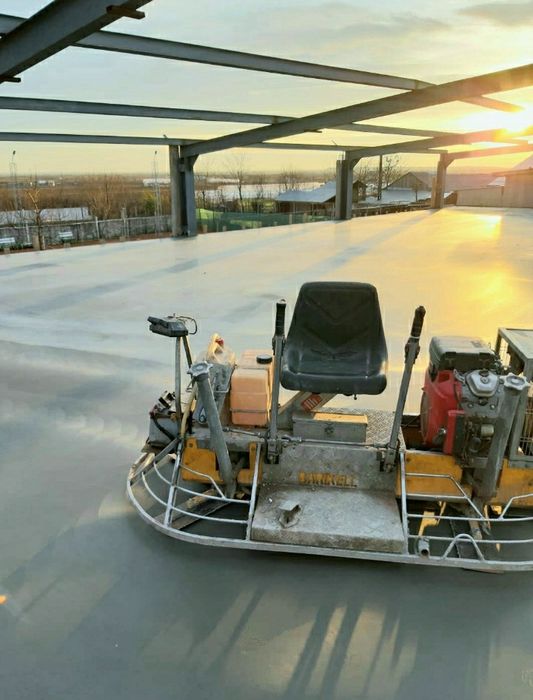 Confecționăm hale metalice din profile IPE  200 .  33×11×4