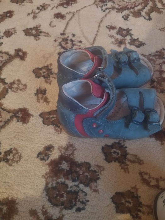 Продаётся ортообувь, размеры разные