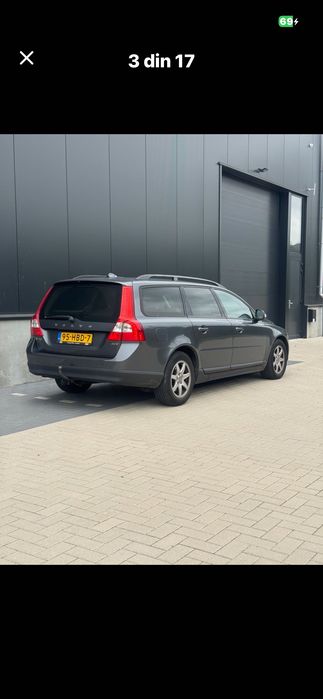 VOLVO V70 2009 — imagine 3