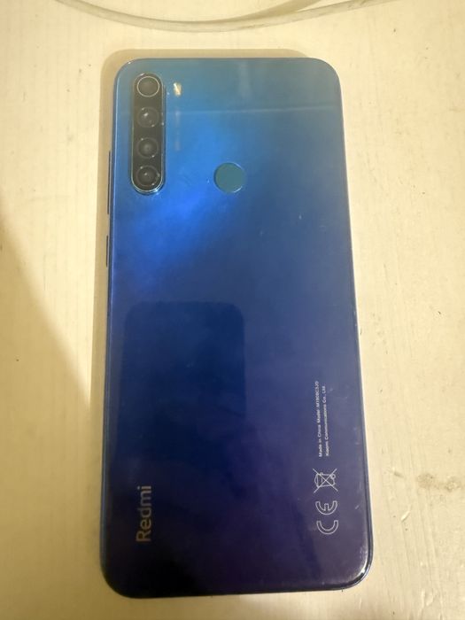 Продам редми нот 8