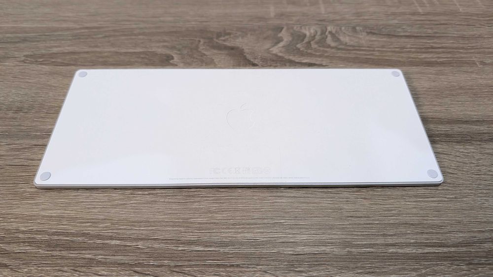 Tastatură Apple Magic Keyboard (Model A1644) – Reîncărcabilă