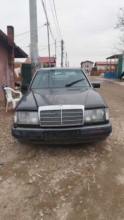 Мерцедес 124 2.0 дизел/ mercedes 124 на части или цял за части