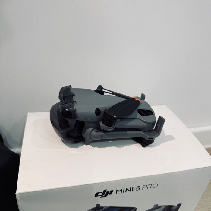Дрон DJI MINI 5 pro combo+ rc 2