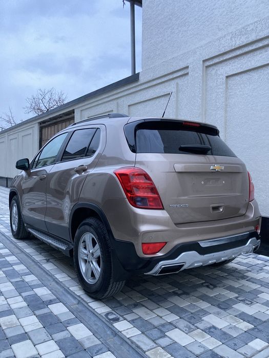 Трекер 1 сотилади