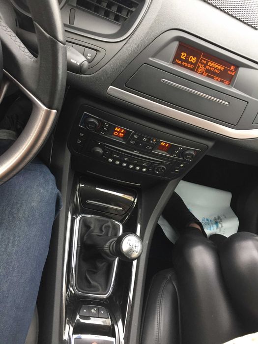 Citroen C5 2.2 HDI 176 cp - model Exclusive