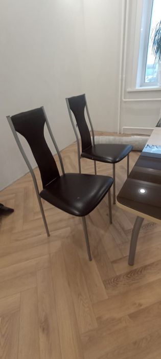 Продам стол со стульями