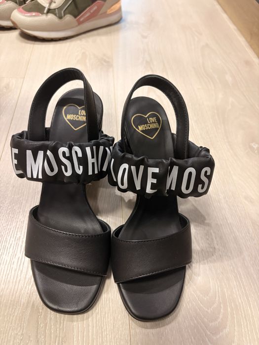 Дамски сандали Moschino