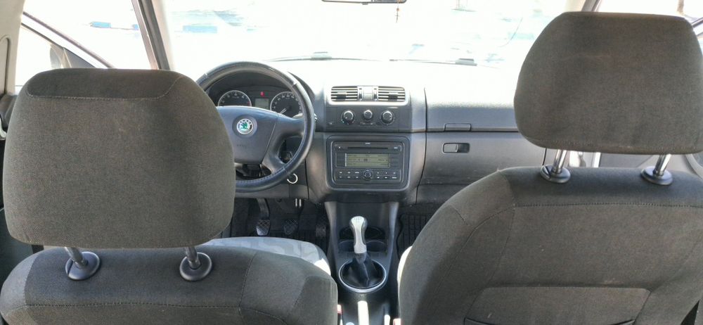 SKODA Fabia II hatchback 2008