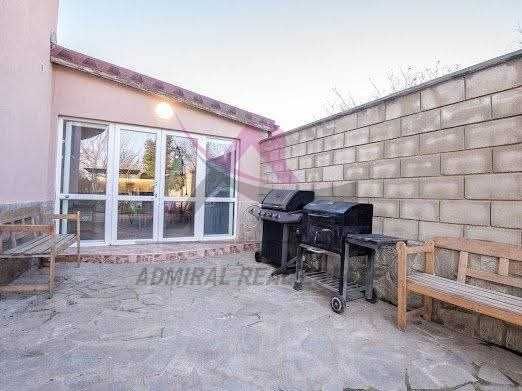 Дава се под наем Къща в с. Близнаци, Област Варна - 400 кв.м за 2493.39 € - Снимка #13