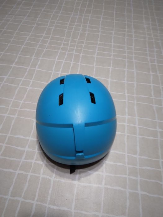 Vând casca ski wedze