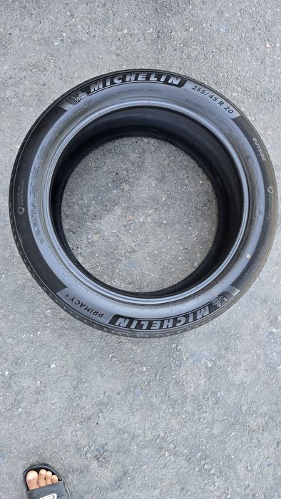 255/45/R20 Michelin primacy