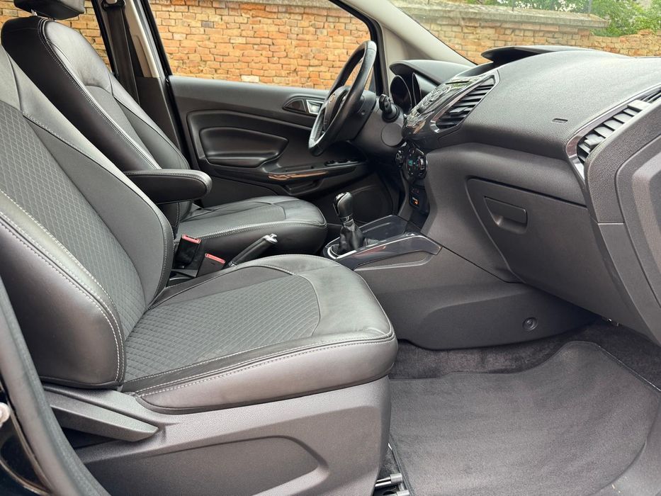 Vând Ford Ecosport 1,5 tdci ,95 cp