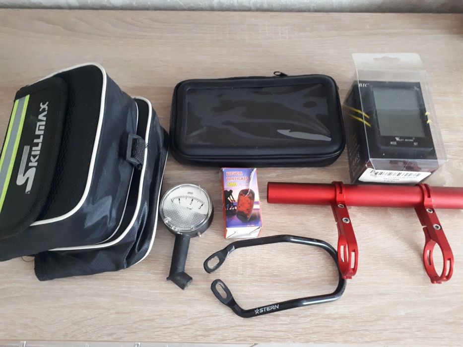 Аксессуары для велосипеда