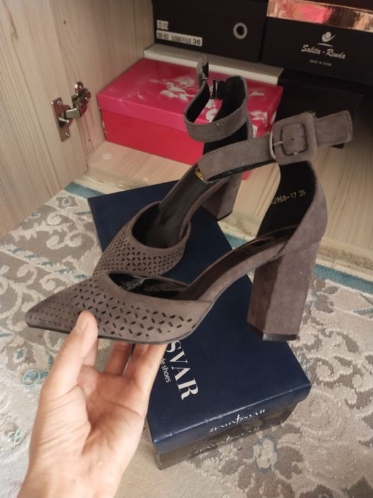 Босоножки  женские 35 р