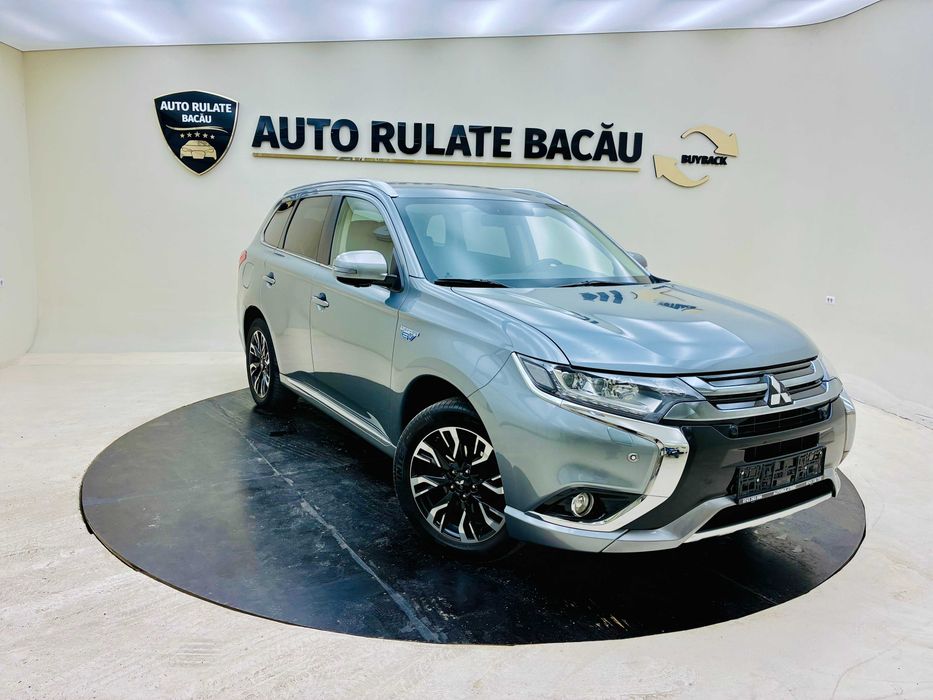 Mitsubishi / Outlander / 2.0 / 121CP / An 2016 / Euro 6 / Automată