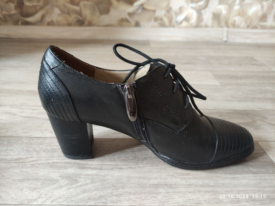 Продам кожаные ботильоны