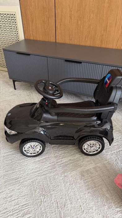 Продается коляска машина , десткая