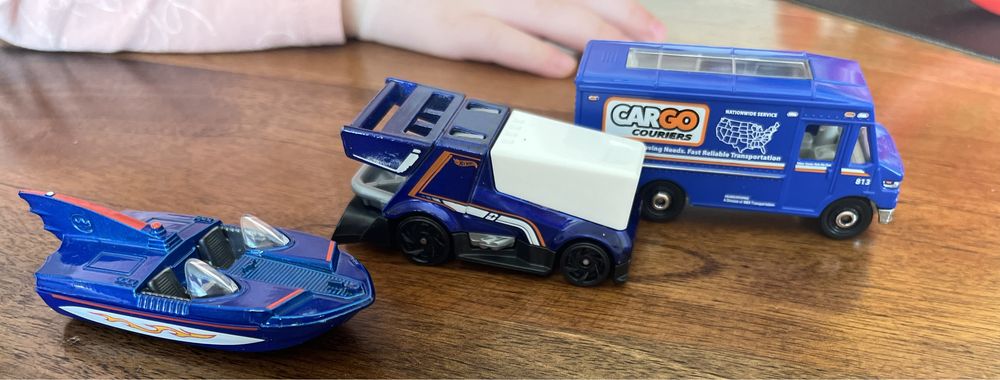 Колички hotweels и други