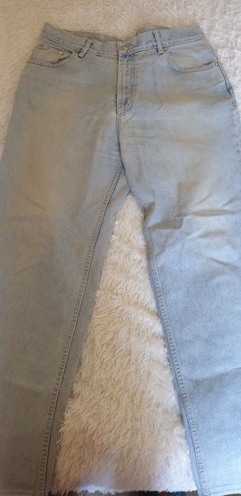 Отдам практически даром