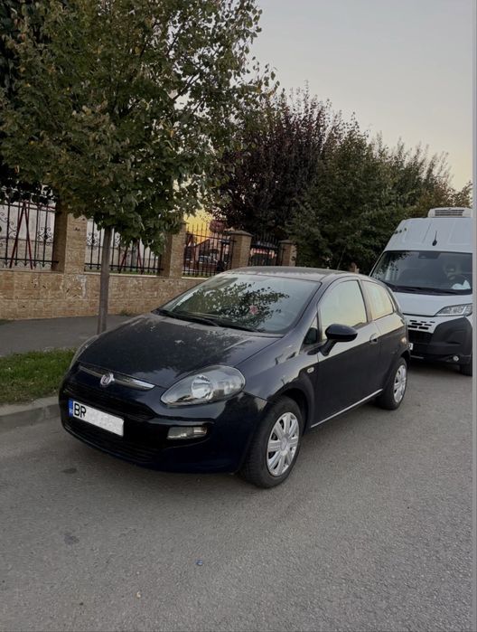 Fiat Punto 2011 in doua usi