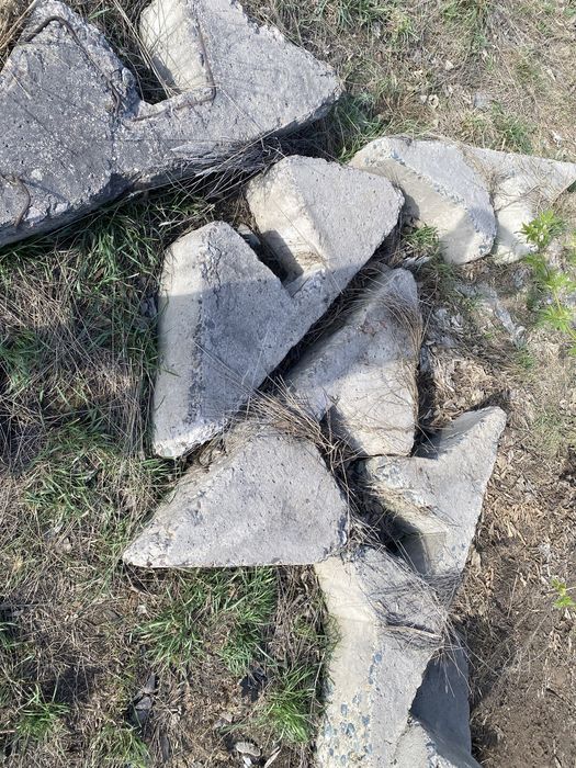 Бетонные башмаки жби