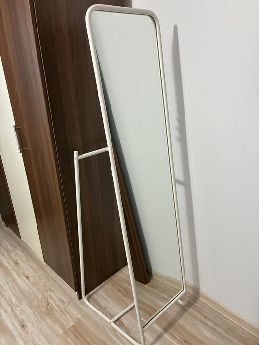 Vand obiecte decoratiuni IKEA stare egal noi