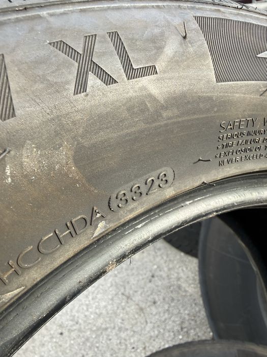 235х55х17 всесезонни гуми комплект