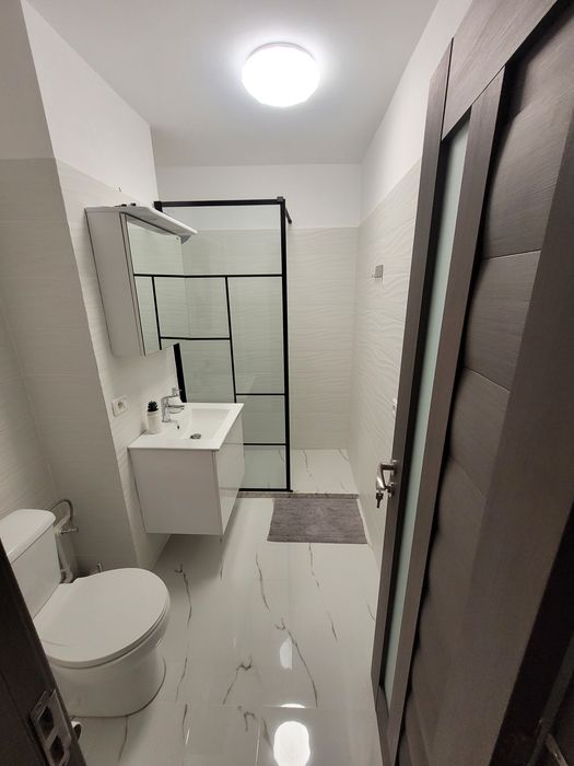 Inchiriez apartament 2 camere ROGERIUS
