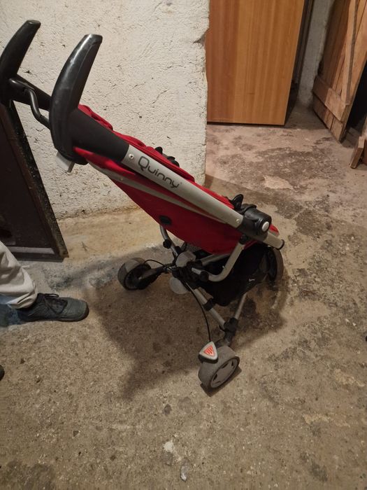 Carucior sport quinny