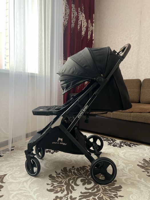 Продам прогулочная коляска ining baby