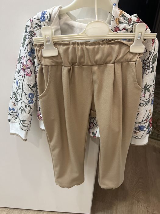 Продам костюм на девочку новый