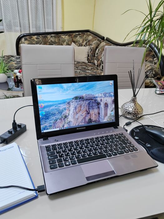 Лаптоп Lenovo ideapad z370