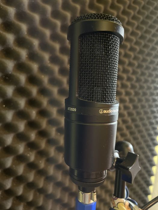 Microfon studio AT2020