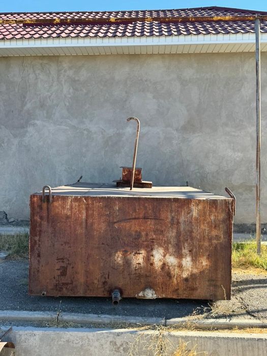 Цистерна сатылады,материалы мықты