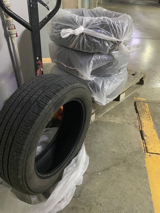 Продам шины 235/55/19