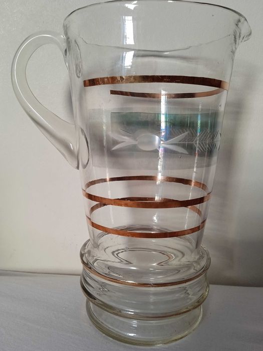 Кана за напитки антик гравиране позлата