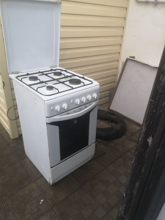 Газовая плита. Индезит