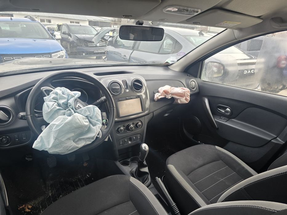 Sandero Stepway 2018 0.9 tce la cheie 80 mii km avariat
