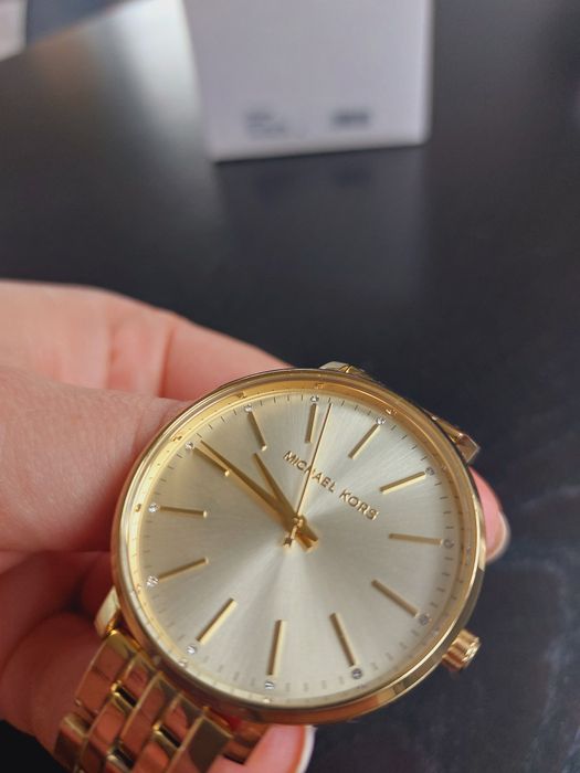 Michael Kors елегатнен дамски часовник