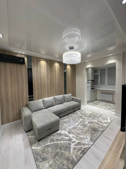 Чиланзар 7  2*3/1/4 arenda kvartira(bez makler) uyi egasiman
2*3/1/4
Д