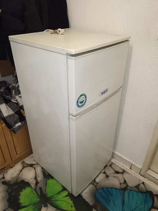 Хладилник НЕО...