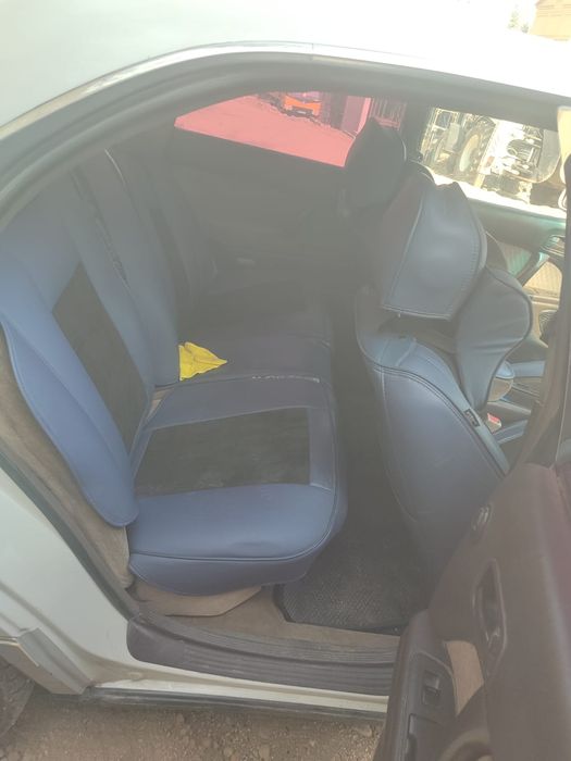 Продам машину Toyota Crown