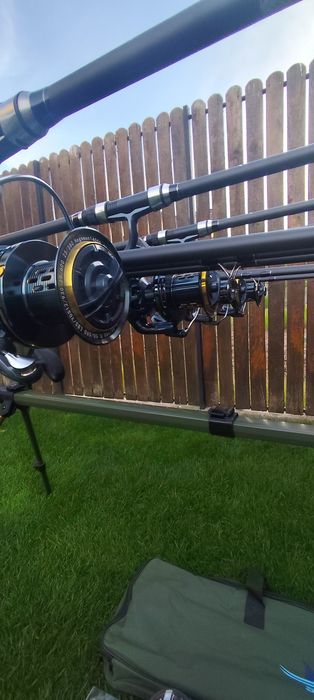 Set Crap,4 Lansete Carbon 3,90m,4 Mulinete Tambur 14000 Metalic,12 Rulmenți,Rod Pod+4 Senzori+4 Swingere + Fir