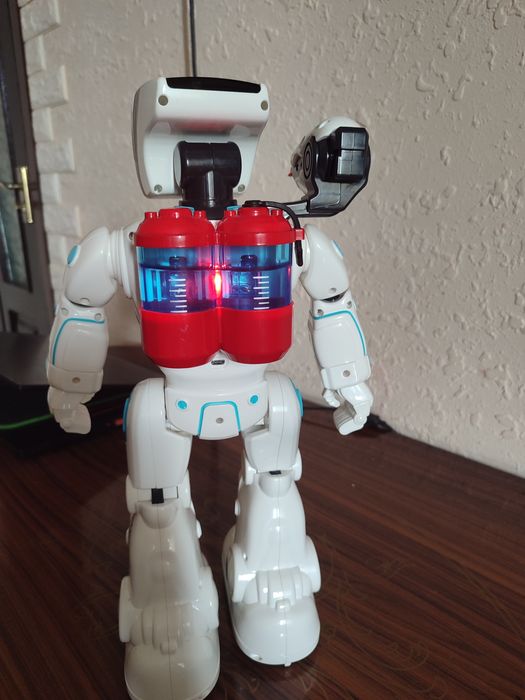 Робот гидроэлектричечкий