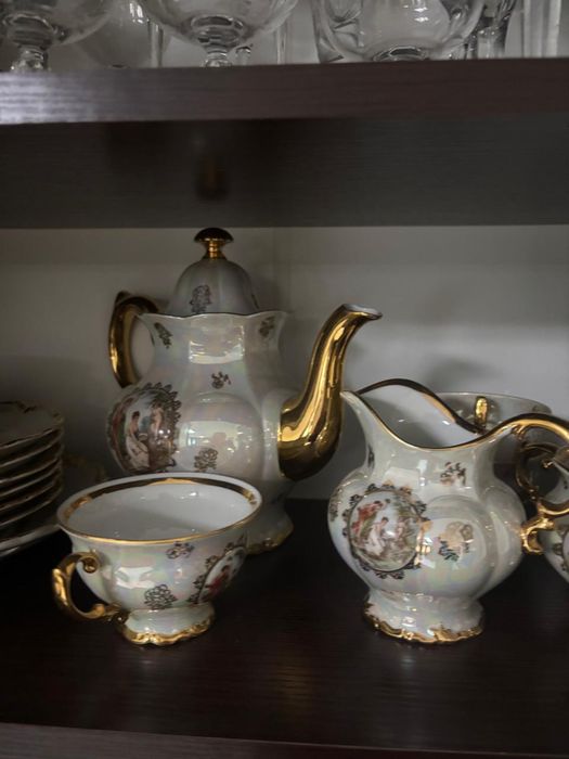 Полный сервиз Фарфор Мадонна, ГДР