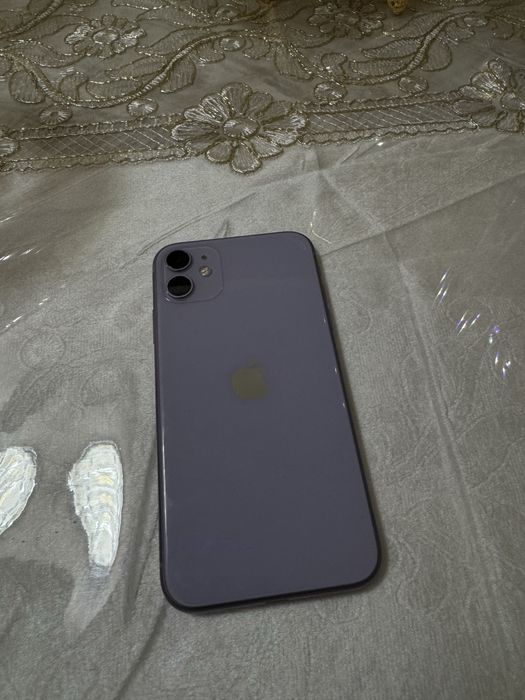 Iphone 11 LLa 92 yomks
