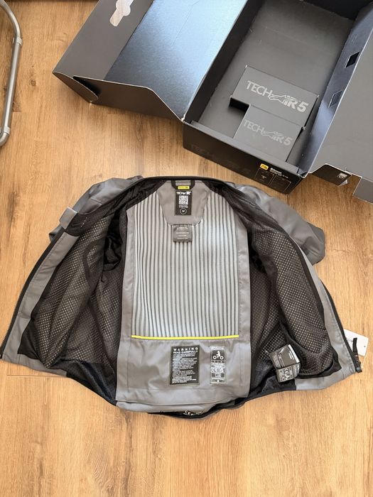 Airbag Moto Alpinestars Tech Air 5 - Marimea M - Nou, Nepurtat ‼️PRET NEGOCIABIL ‼️
