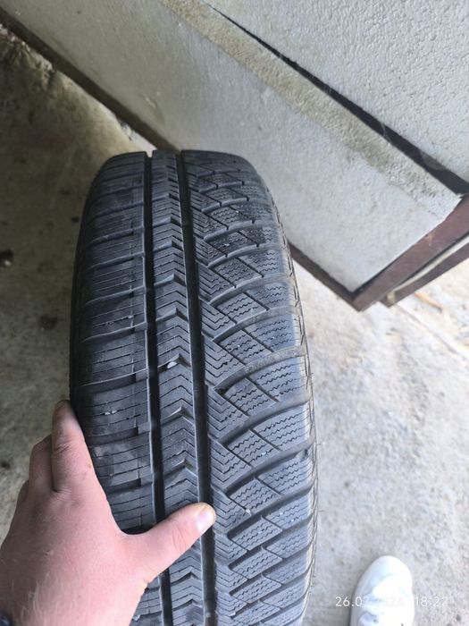 Anvelope + jante set 4+1