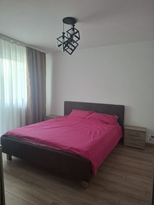 Apartament 2 camere,etaj 1,decomandat, gavana 2,vândut de proprietar