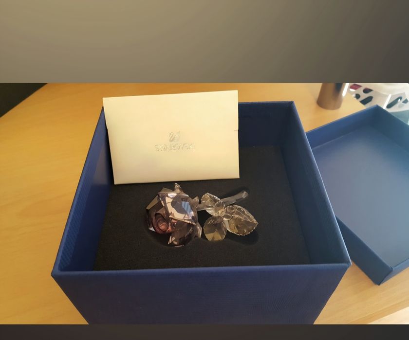 Кристална роза Swarovski